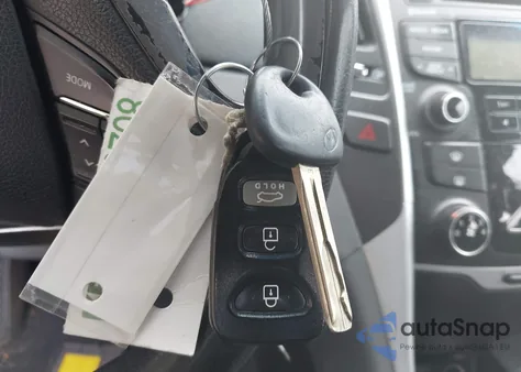 2013 Hyundai Sonata Gls z USA, uszkodzony, nr VIN 5NPEB4AC1DH704376